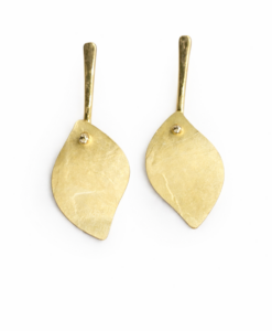 Gold Earrings. Levante Collection.