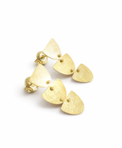 Earrings in gold. Drac Collection