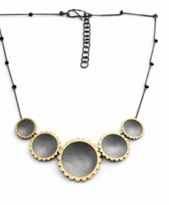 Collar en Plata Oxidada y Oro. Colección Girasol