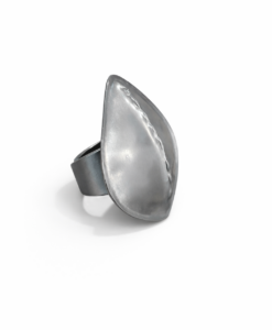 Anillo en Plata Oxidada. Colección Tortuga