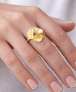 Anillo en Oro. Colección Amapolas