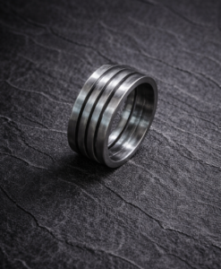 Anillo en Plata Oxidada.