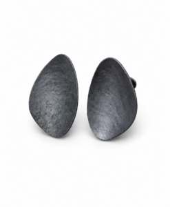 Pendientes botón en Plata Oxidada. Colección Musclus